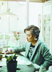 Zhang Jiajia Author